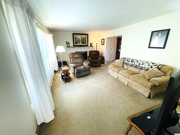 5th image of 1555 New Gambier Rd