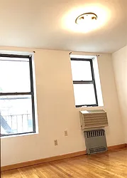 Rented by Warren T Real Estate Corp.