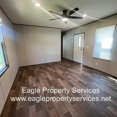 140 Springfield Drive - P-19 — Photo 2
