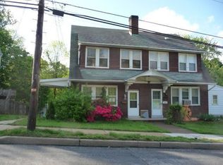 574 Pine St, Steelton, PA 17113