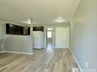 211 N Locust St #4, Greencastle, IN