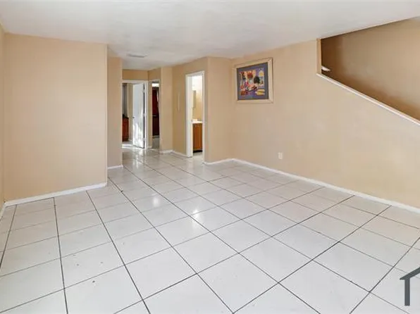 2231 NW 59th Way, Fort Lauderdale, FL 33313