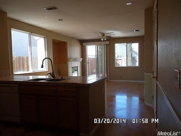 3rd image of 10164 Van Brocklin Way