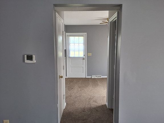 3rd image of 284 University Dr APT 16
