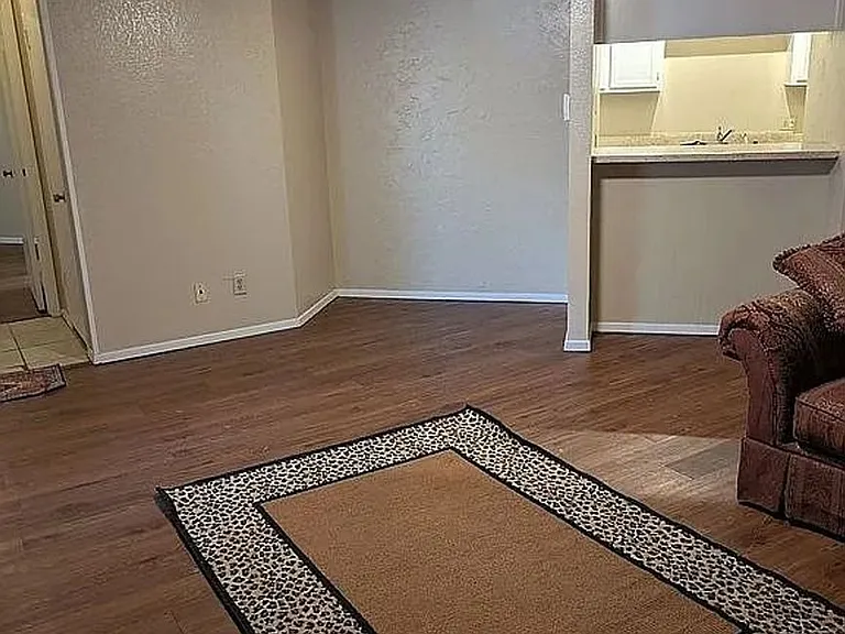 1608 Pecan Chase Cir #42 — Photo 4