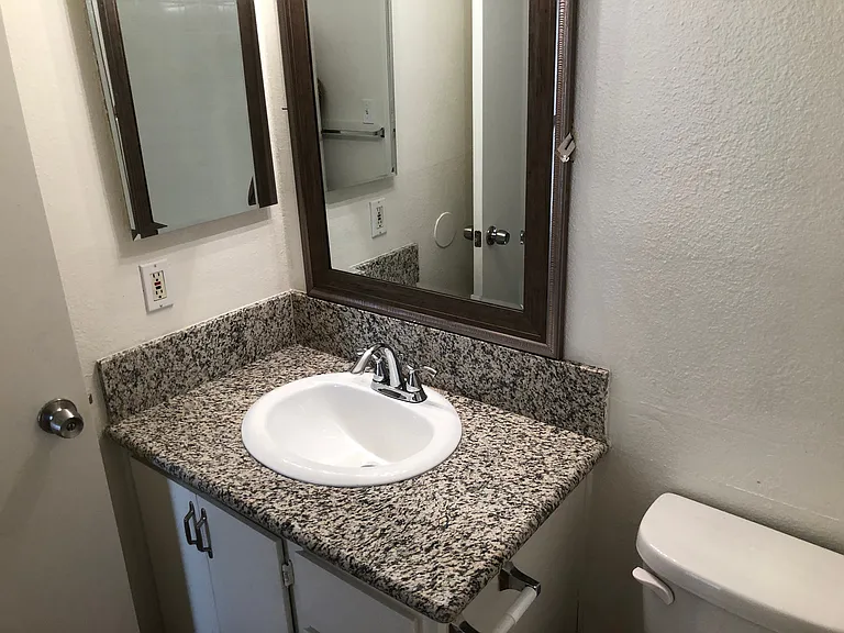 Northridge Place Apartments — Photo 21