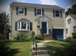 29 Povershon Rd, Nutley, NJ 07110