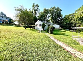 749 Madigan Ave, Morgantown, WV 26501