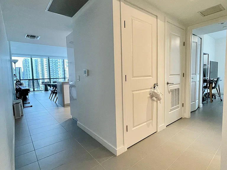 1600 NE 1st Ave #2210 — Photo 16