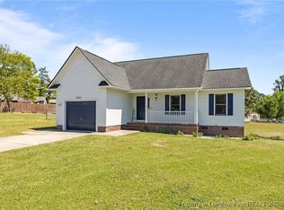 5465 Marvin Dr, Spring Lake, NC 28390