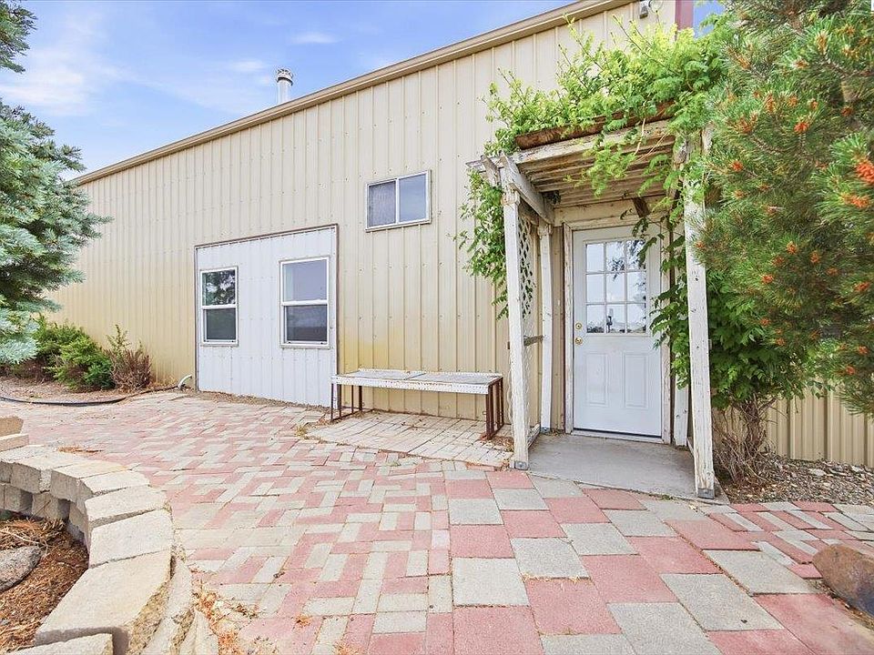 1st image of 58506 N Ponderosa Pr NE