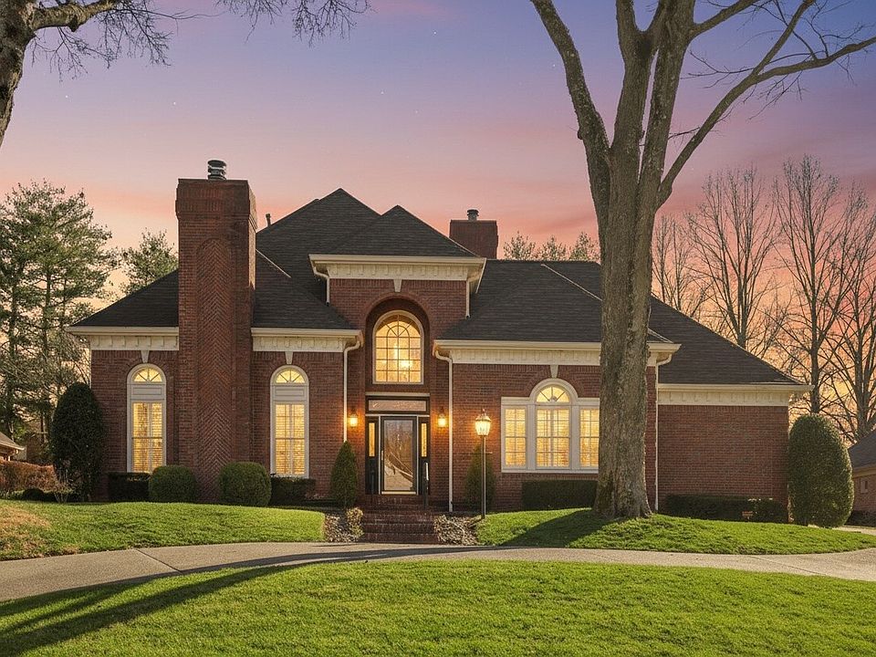 1st image of 550 Midway Cir
