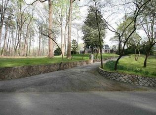 6 Sylvan Dr, Spartanburg, SC 29302