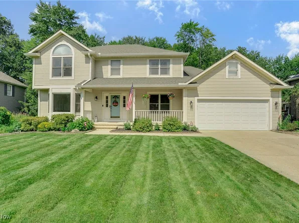 10318 Merriam Ln, Twinsburg, OH 44087