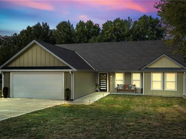306 E Concord Dr, Plattsburg, MO 64477