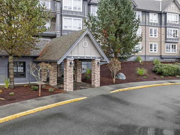 1620 Townsite Rd #406, Nanaimo, BC V9S 1N2