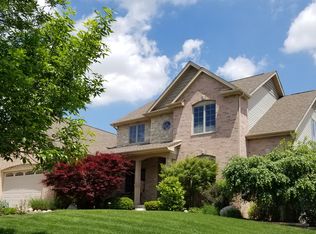 41 Lockerbie Dr, Valparaiso, IN 46385