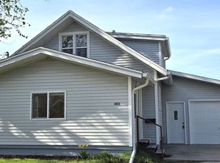 403 E Palace Row, Geneseo, IL 61254