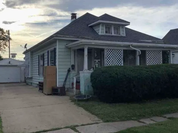 130 Washington Ave, Westville, IL 61883