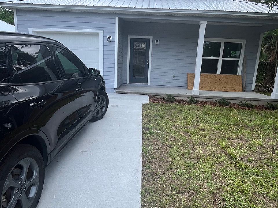 1st image of 23 Hybiscus Ave