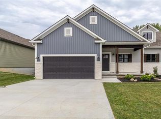 3107 Carlisle Ct, Saint Joseph, MO 64506