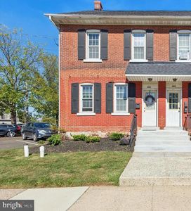 405 Derstine Ave, Lansdale, PA, 19446