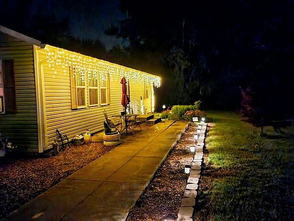 4th image of 1301 E Vandalia Rd