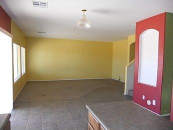 2nd image of 3103 W Jasper Butte Dr