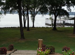 107 Pine Shore Ln, Russellville, AR 72802