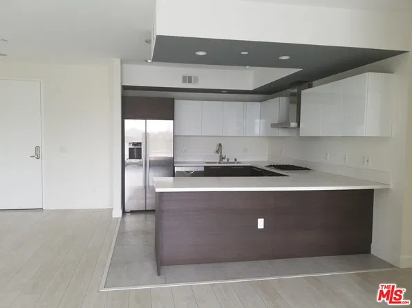 118 S Kenwood St Unit 405, Glendale, CA 91205