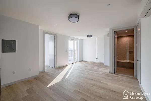 Rented by Brooklyn Group | media 25
