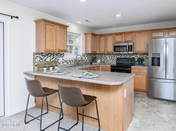 4103 N Phoenix Rd, Columbia, MO 65202