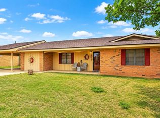 305 Ramsey Ave, Coahoma, TX 79511