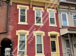 745 Monument St APT 3, Lebanon, PA 17046