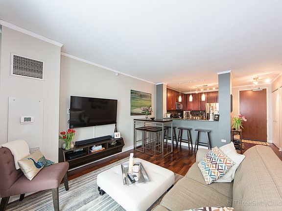 3rd image of 201 N Westshore Dr APT 904