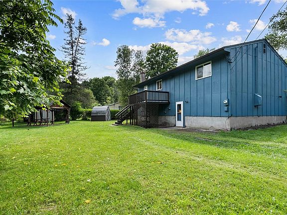 4th image of 101 Crestview Ln