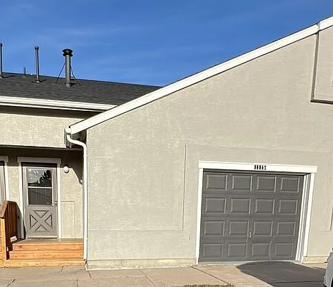 1115 Dakota Dr Photo 1