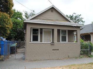 212 W Poplar St, Stockton, CA