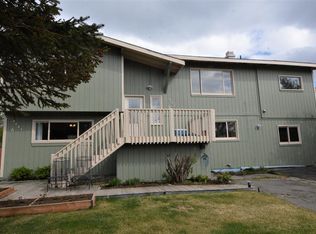 9021 Lance Cir, Anchorage, AK 99502