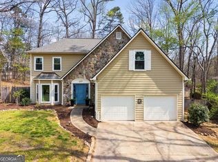 609 Farmbrook Trl NE, Kennesaw, GA 30144