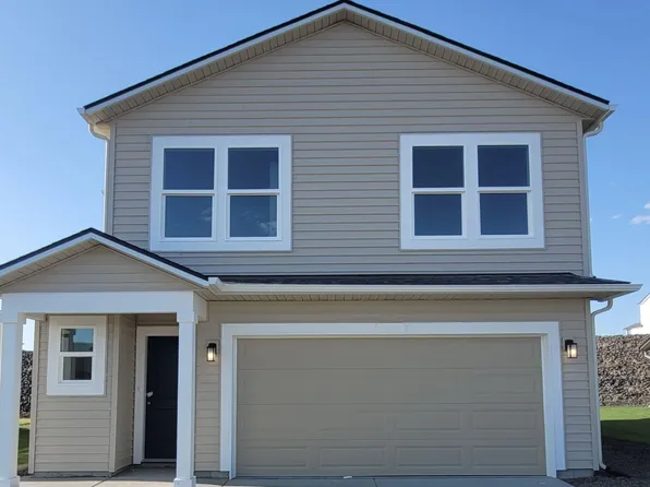 713 E L St, Deer Park, WA 99006