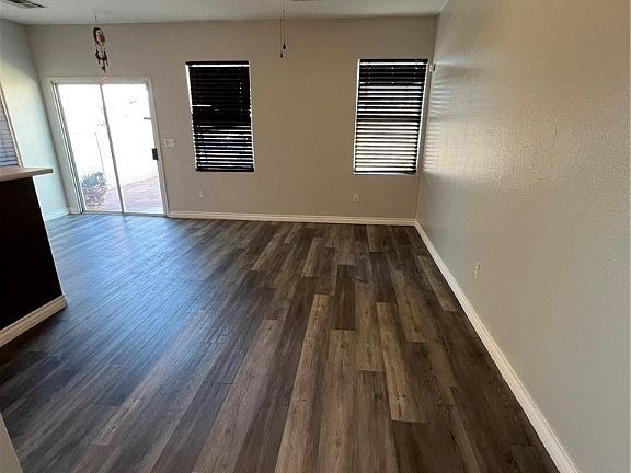 5th image of 6528 Marco Vista Ave