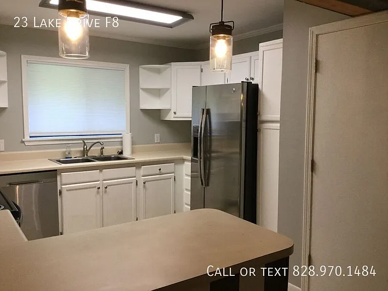 23 Lake Dr #F8 — Photo 5