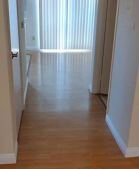 1701 Talmadge St — Photo 15
