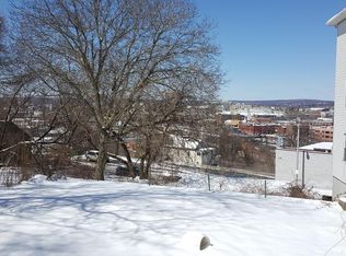 38 Norfolk St, Worcester, MA 01604