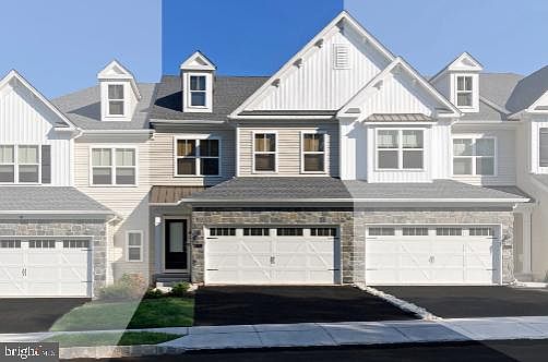 9 Spring Mill Dr #13