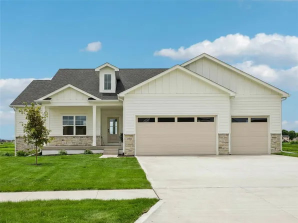 2506 10th Ave SE, Altoona, IA 50009
