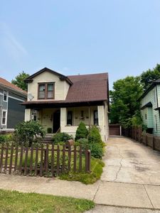 425 N Hinkley Ave, Rockford, IL, 61101