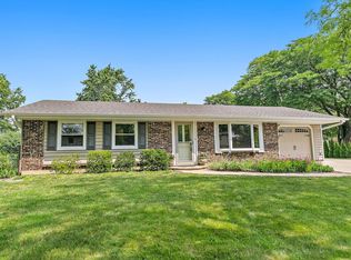 816 Georgean Ln, Schaumburg, IL