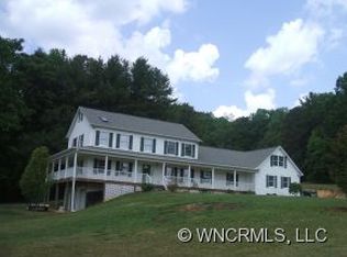 118 Emmas Grove Rd, Fletcher, NC 28732